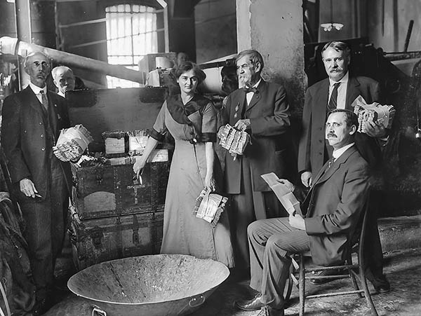 Members of the Destruction Committee in the Treasury Department during 1912.